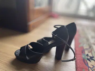 빈티지 이란산 천연 가죽 샌들 블랙 와이드 힐 레트로-size 25