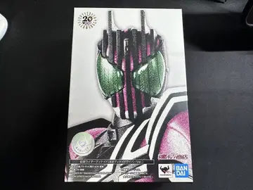 S.H.Figuarts 진골 조각 가면라이더 디케이드(개봉품)
