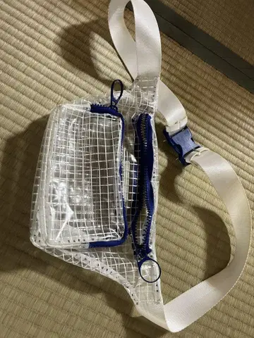 자라 클리어 PVC 바디백