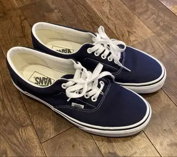 Vans 네이비 캔버스 스니커즈