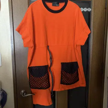 오렌지 반팔 튜닉 지퍼 인터넷 포켓 부착
