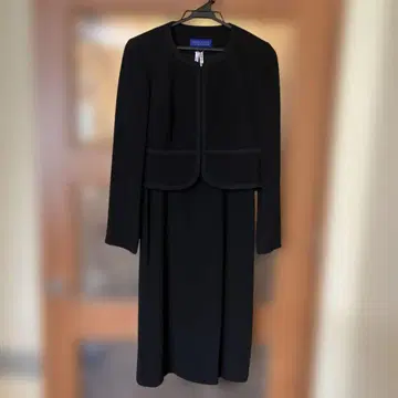 도쿄 소와르 예복