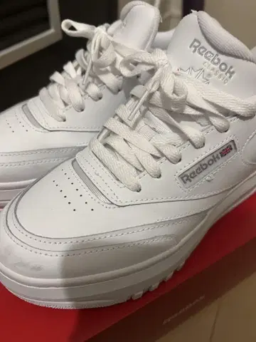 리복 CLUB C EXTRA