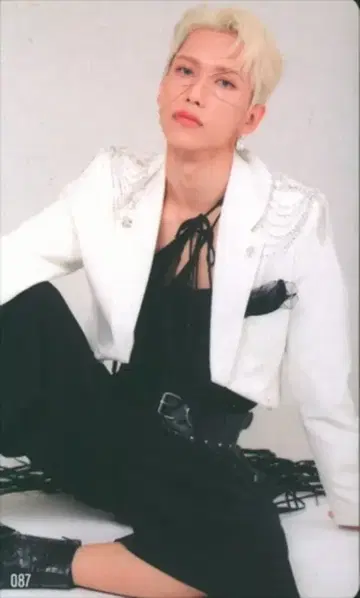 INI 이케자키 리히토 LAPOSTA2025 087