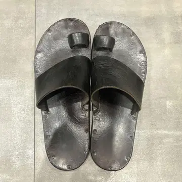 유타 뉴먼 앨리스 가죽 샌들 블랙 D7 25cm USED