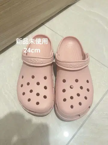 Crocs 핑크 클로그 샌들