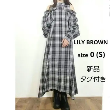 새상품 LILY BROWN 오프숄더 체크 무늬 롱 원피스