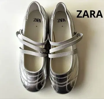 ZARA 실버 플랫슈즈 미사용 새상품