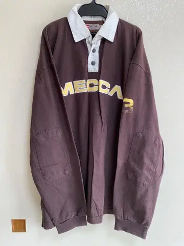 MECCA 긴팔 셔츠