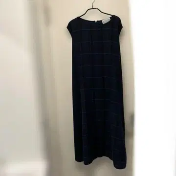 피어스 리 허리 리본 슬리브리스 원피스