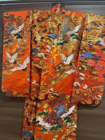 오렌지색 학 무늬 기모노 기모노 색 우치카케