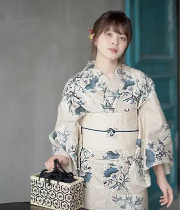 꽃무늬 유카타 세트 (베이지 계열) 성인 유카타
