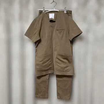 Classico 브라운 셋업