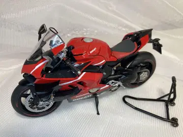 타미야 1/12 DUCATI SUPERLEGGERA V4 완성품