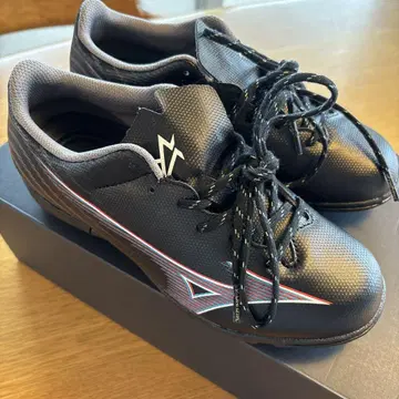 미즈노 알파 미사용 새상품 트레쉬 22.5cm 블랙