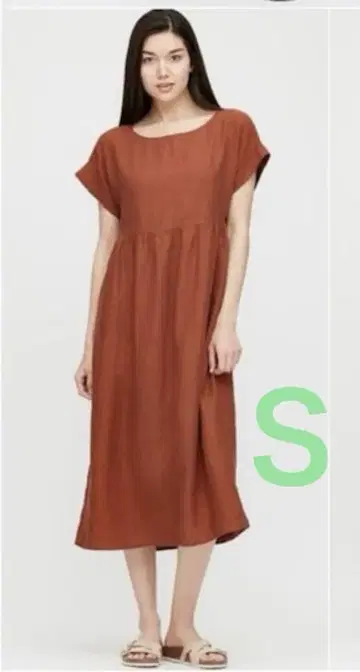 새상품 유니클로 프리미엄 린넨 쿠르타 원피스 S