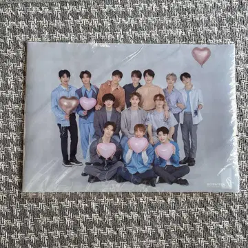 SEVENTEEN 클리어 포스터