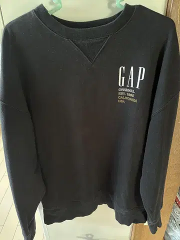 GAP 블랙 맨투맨 M
