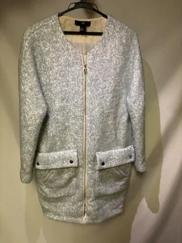 H&M 라이트 그레이 노카라 자켓