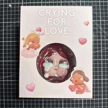 정품 Crybaby Rose pendant POPMART 크라이베이비
