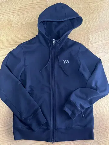 Y-3 블랙 후드티 M 사이즈