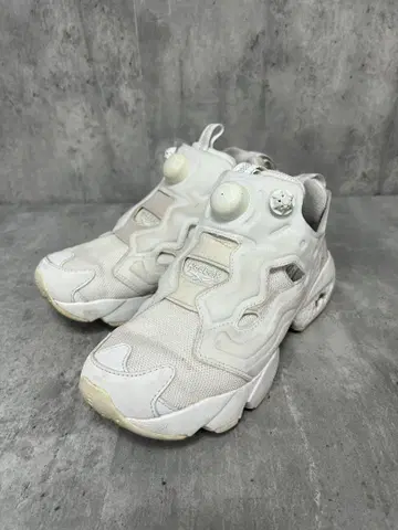 Reebok 리복 인스타펌프 퓨리 94 스니커즈 23.5