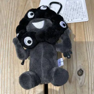 앉아 있는 봉제 인형 오사카 엑스포 블랙 키링