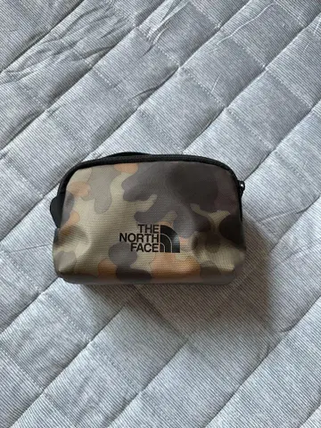 THE NORTH FACE 카모플라쥬 파우치