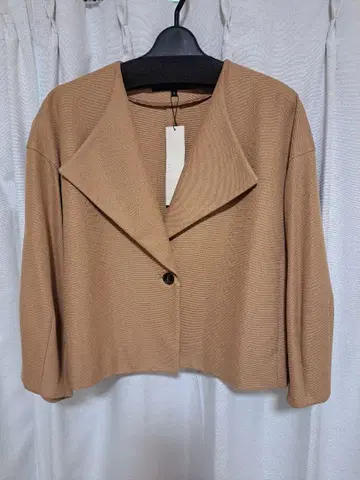 allureville 노카라 자켓 M 베이지 미사용