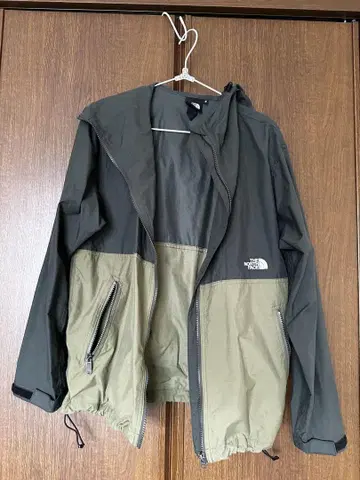 THE NORTH FACE 마운틴 후드티 S 블랙/카키
