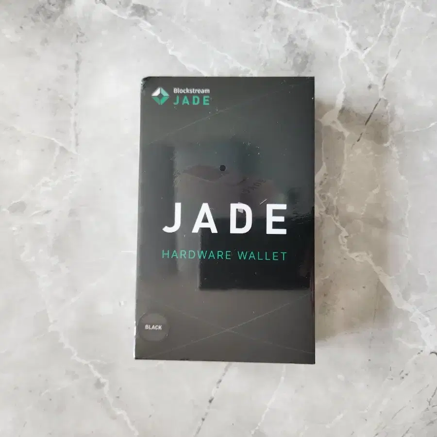 JADE 비트코인 콜드월렛 새제품 판매합니다