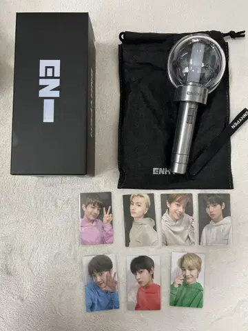 ENHYPEN 응원봉 트레이딩 카드 포함