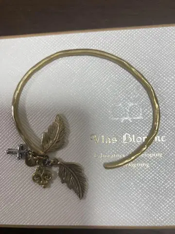 Vlas Blomme Feather 뱅글 & Crown Cross 반지