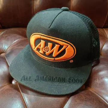 A&W 자수 로고 캡 블랙