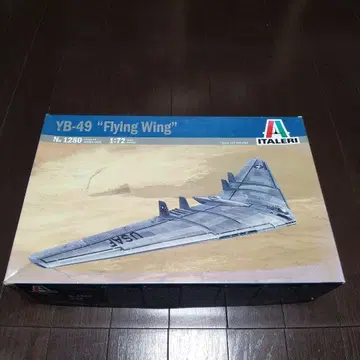 프라모델 1:72 ITALERI YB-49 Flying Wing