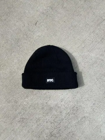 FTC 블랙 비니