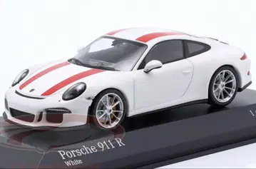 1/43 Porsche 911 R 2016MY 화이트 & 레드 스트라이프