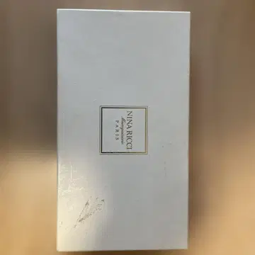 NINA RICCI PARIS MADE IN ITALY 지갑