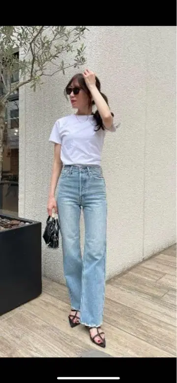 슬림 레그 실루엣! Vicente 하이 웨이스트 와이드 데님
