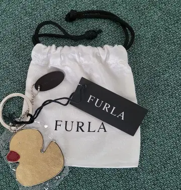FURLA 오리 모양 키링 골드