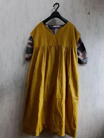 aha aha 예쁜 색 원피스 레이어드에