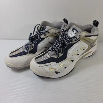 요넥스 SUPER ERGOSHAPE 스니커즈