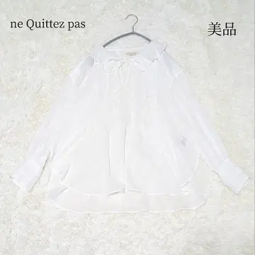 새상품급 누키테파 긴팔 블라우스 프릴 핀턱 보타이 화이트