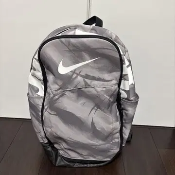 Nike 카모플라주 백팩
