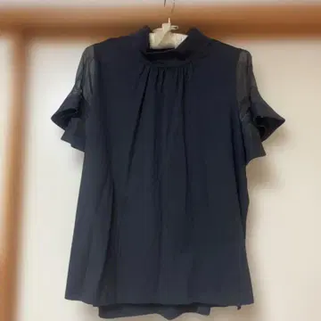 FENNEL 셀렉샵 블랙 상의