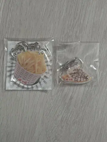 이토요카도 포포 아크릴 키링 시크릿 크레이프