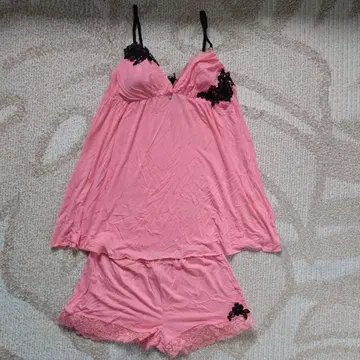 미사용 새상품 에메필 핑크 레이스 룸웨어 M 사이즈 가디건 포함