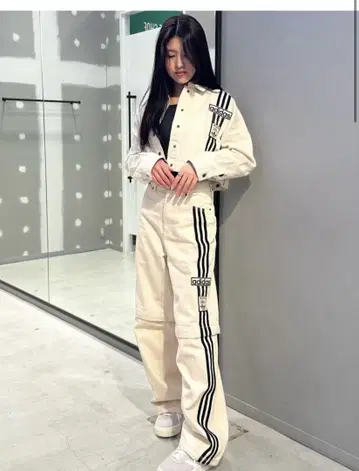 adidas 아이보리 데님 2-IN-1 트랙 탑 셋업