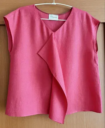 UNITED ARROWS 프론트 프릴 프렌치 슬리브 블라우스 일본제
