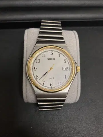 SEIKO spirit 손목시계 실버/골드 [새상품급]